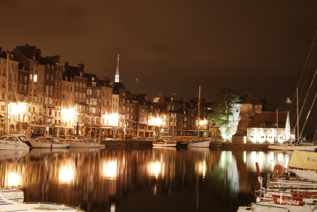 Aux Cottages Honfleur Chambre photo